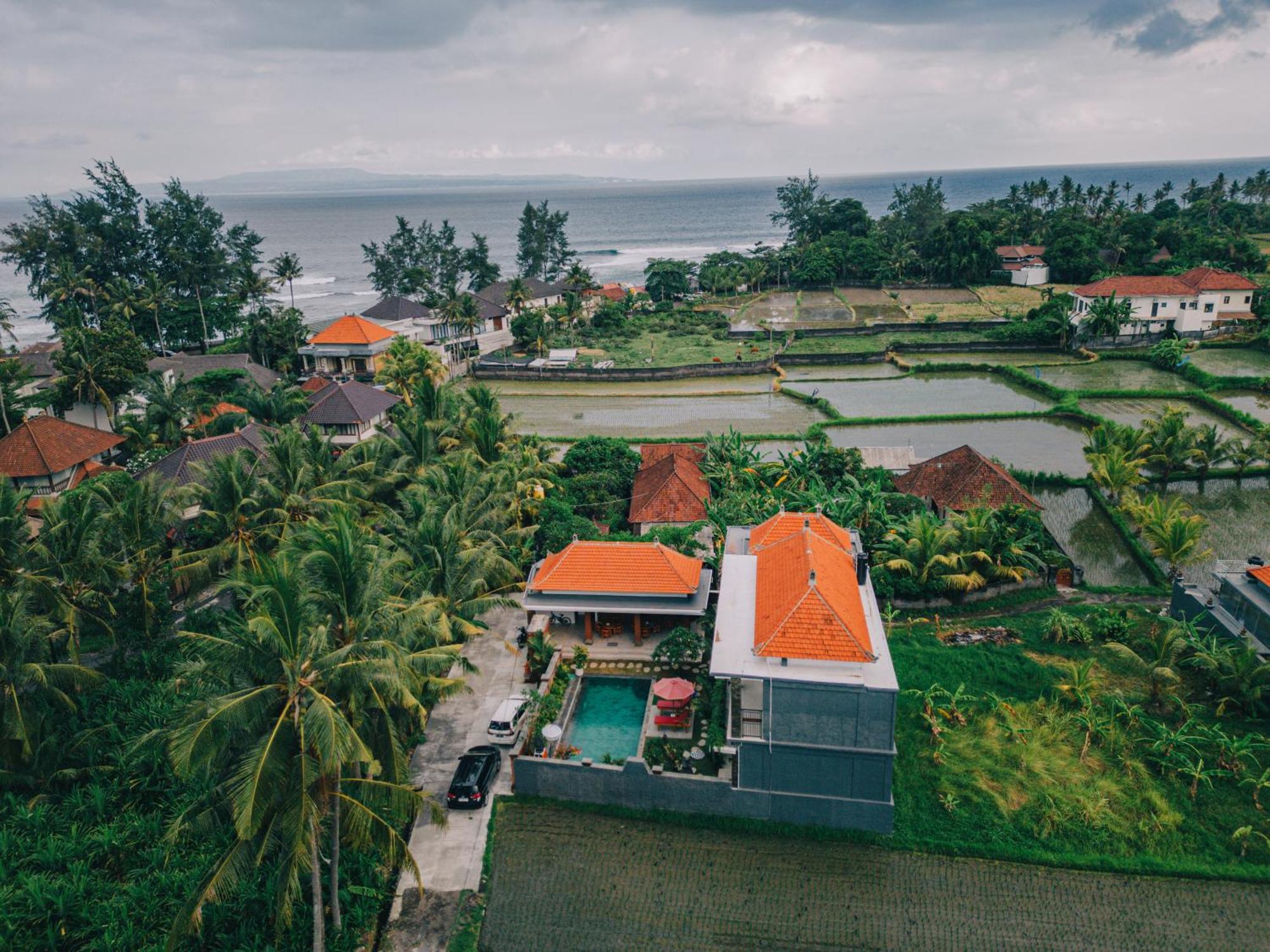 Cucukan Beach Guest House Payangan Екстериор снимка